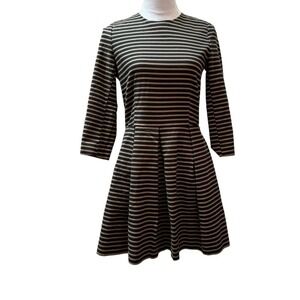 Gap Womens Black Tan Striped Fit & Flare Dress 3/4 Sleeve Size 8 Crew Neck‎